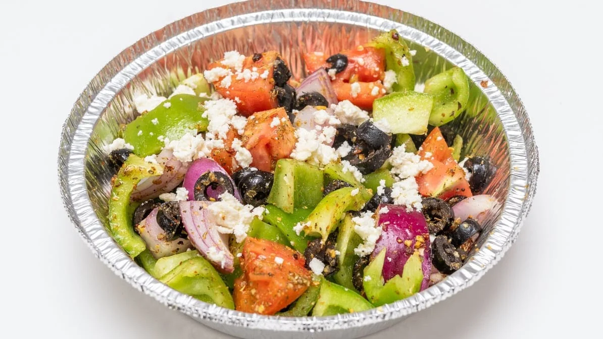 Tandoori Chicken Pizza - Pizza 64 Winnipeg Specialty