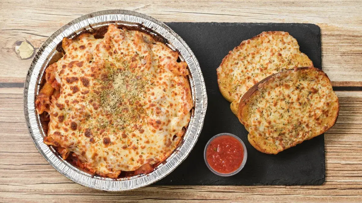 Hawaiian Pizza at Pizza 64 Winnipeg